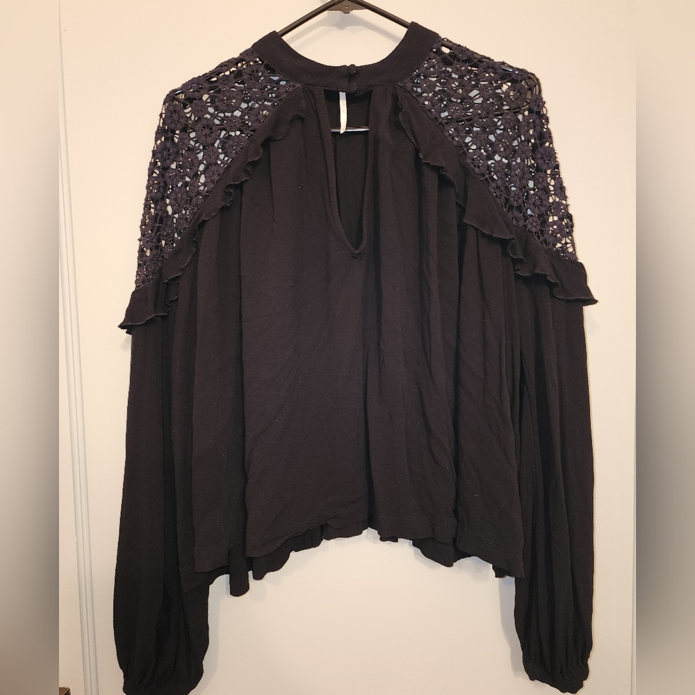Free People Large black crochet shoulder long sleeve top